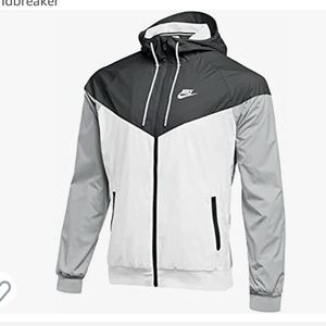 Nike Hooded Windbreaker